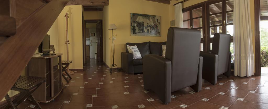 Casas Rurales Playa De Guadamia Льямес-де-Прия Экстерьер фото